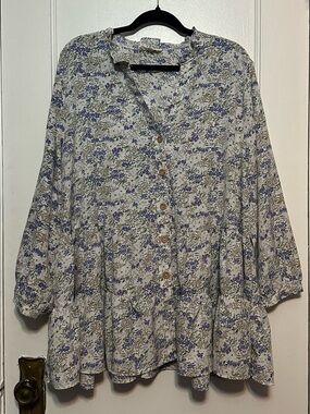 Entro Floral Button-Front Peplum Blouse (2X)